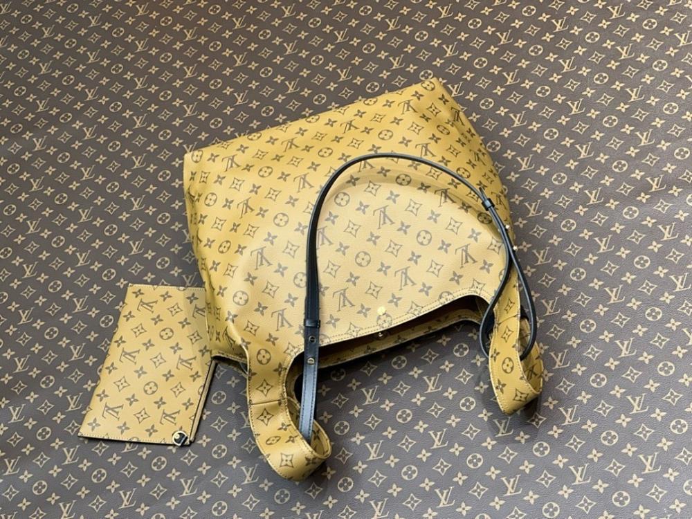 Classic Tote Bag – Special Edition