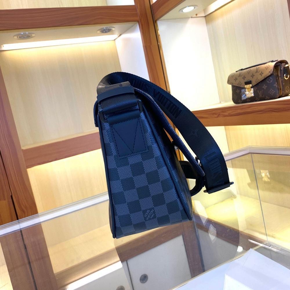 Stylish Premium Calfskin Shoulder Bag