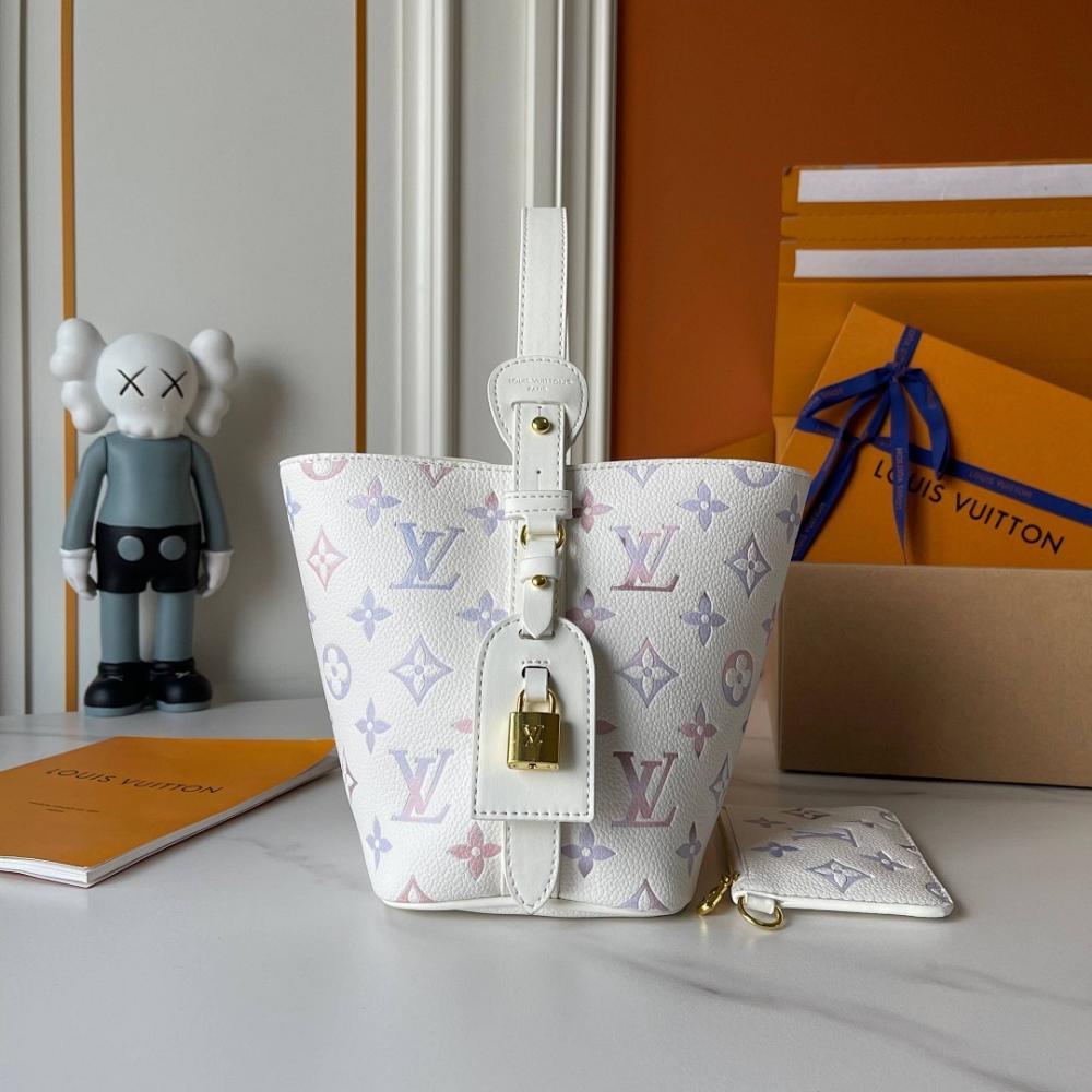 Stylish Refined Monogram Leather Bucket Bag