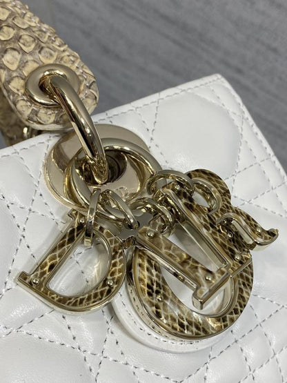 Elegant Leather Top Handle Bag