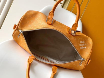 Alma Travel Bag