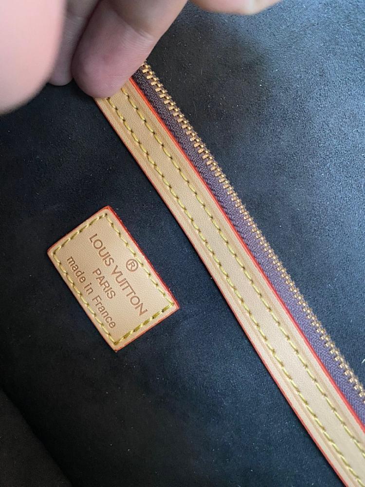 Modern Luxury Embroidered Leather Shoulder Bag