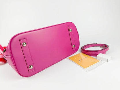 Modern Italian-Inspired Leather Shoulder Bag