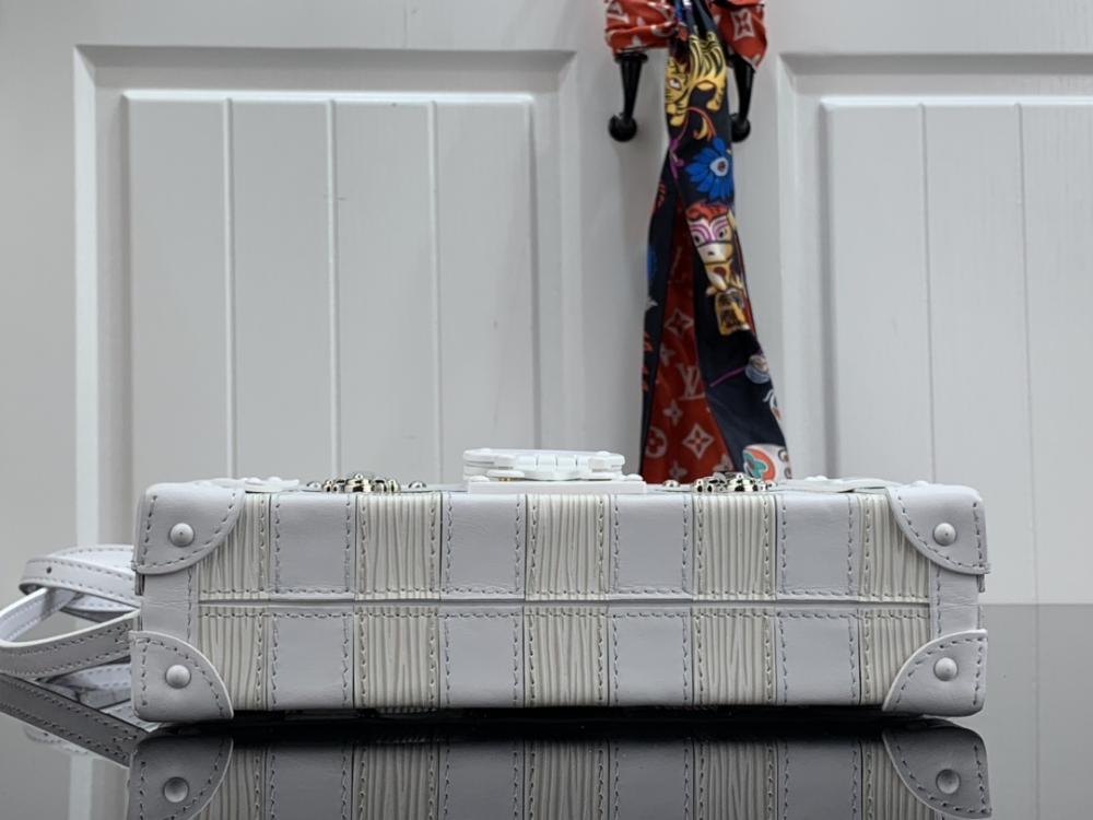Elegant Top Handle Bag