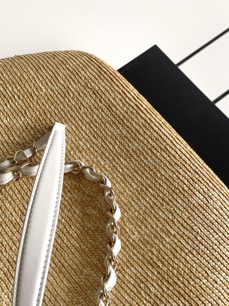 Classic Woven Straw Top Handle Bag