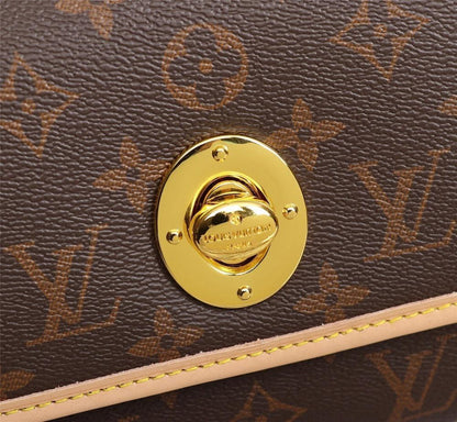 Alma Gold Shoulder Bag