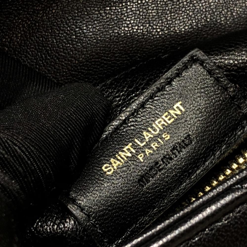 Classic Crossbody Bag