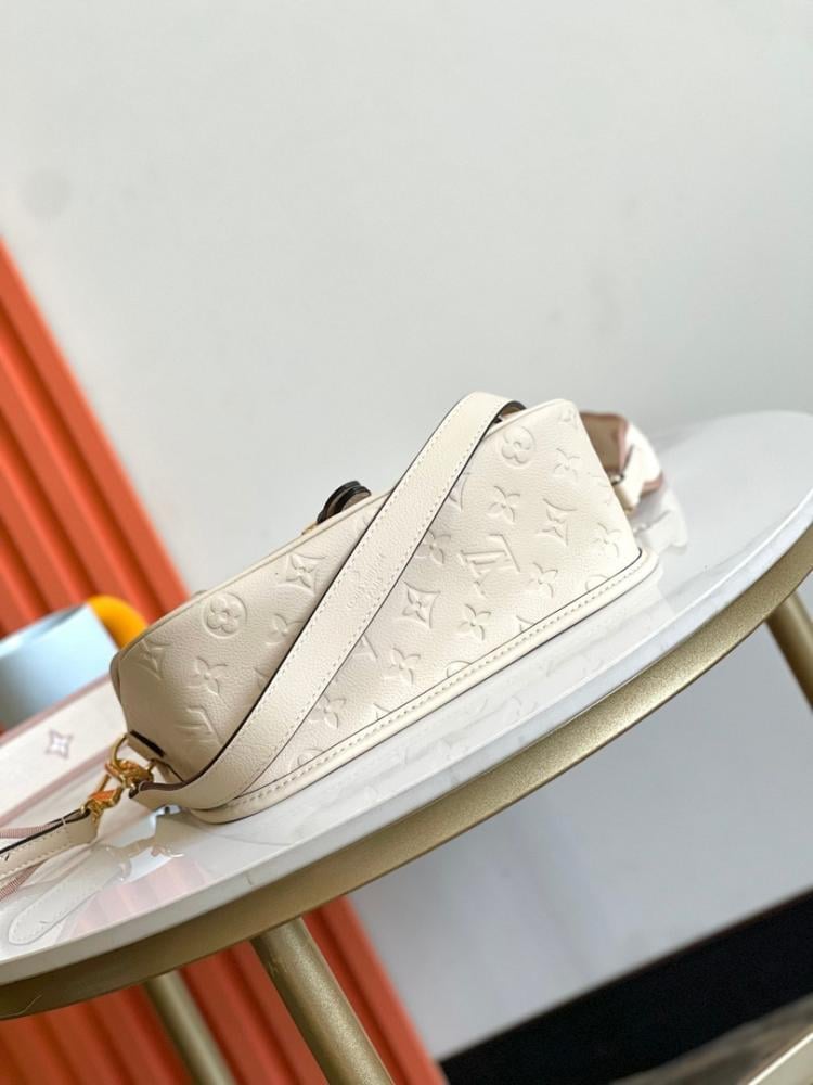 Diane Woven Jacquard Shoulder Bag