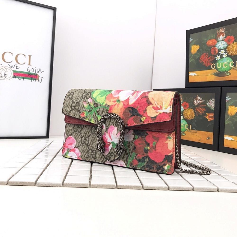 Italian-Inspired Stylish Top Handle Bag