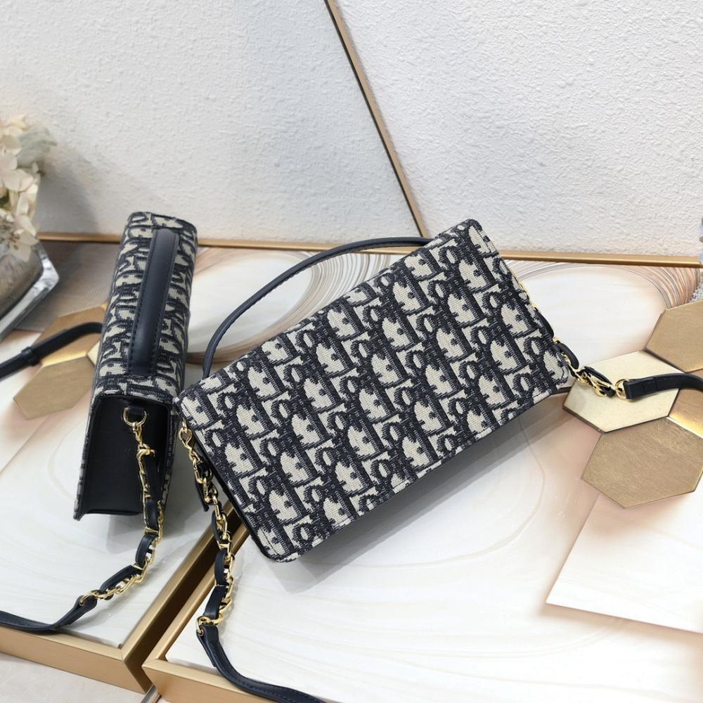 Modern Printed Leather Shoulder Bag – Special Edition