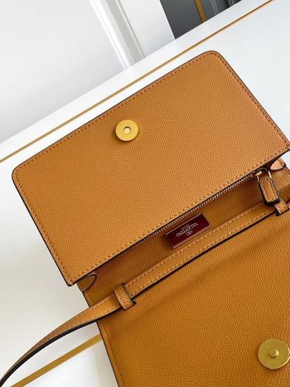 Modern Italian-Inspired Brown Embroidered Leather Bag