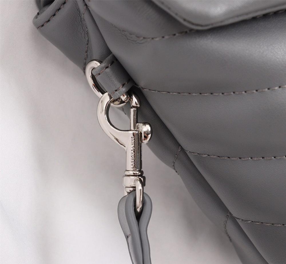 Stylish Leather Top Handle Bag – Limited Edition