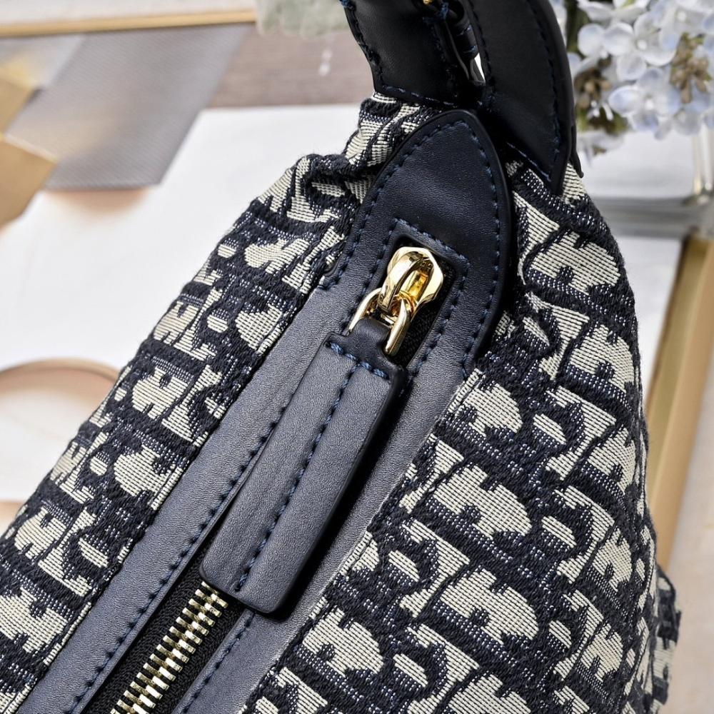 Modern Stylish Printed Leather Crossbody Bag