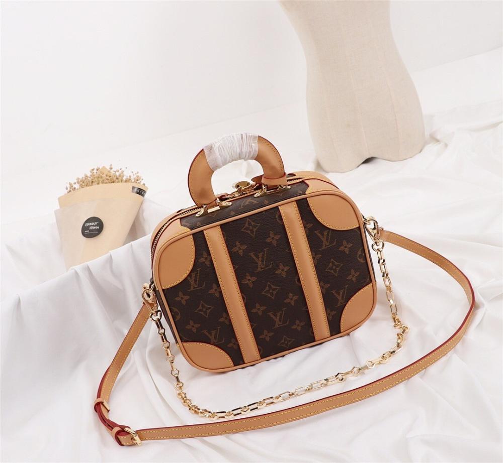 Elegant Monogram Leather Crossbody Bag – Special Edition