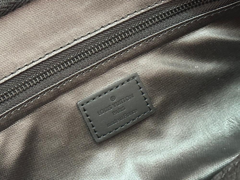 Elegant Monogram Leather Travel Bag – Limited Edition