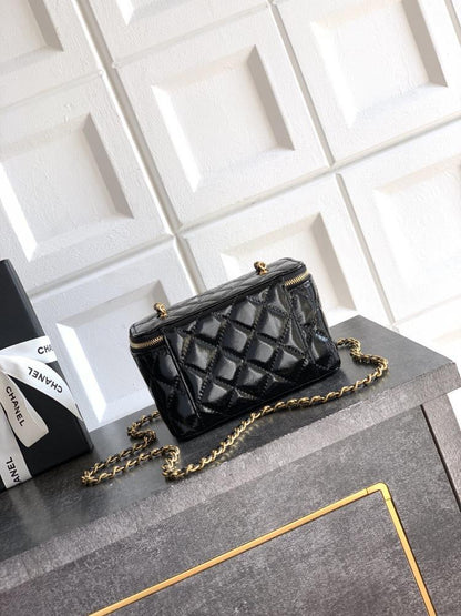 Quilted Leather Wallet