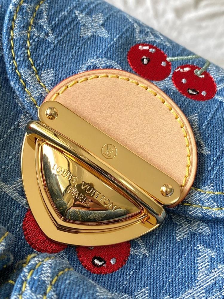 Elegant Stylish Embroidered Denim Shoulder Bag