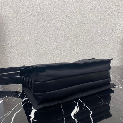 Practical Luxury Shoulder Bag