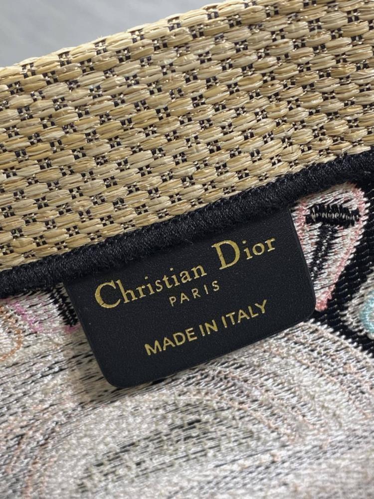 Embroidered Shoulder Bag