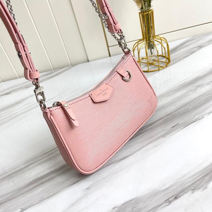 Luxury Elegant Leather Shoulder Bag – Limited Edition