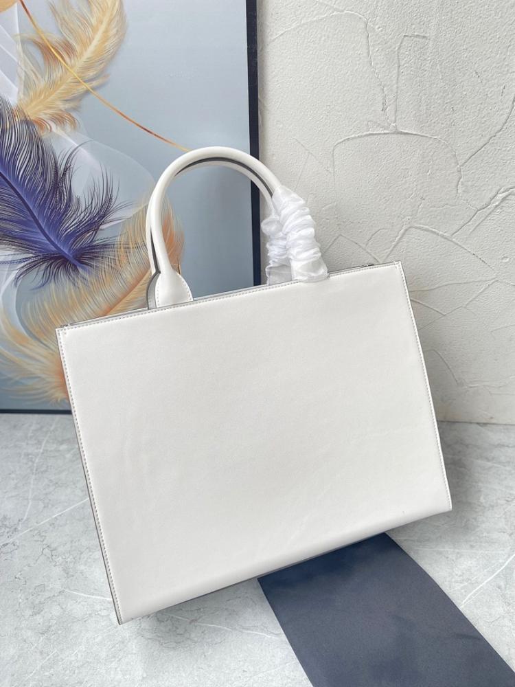 Luxury Elegant Printed Calfskin Bag