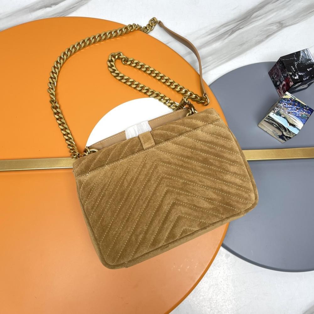 Classic Leather Shoulder Bag