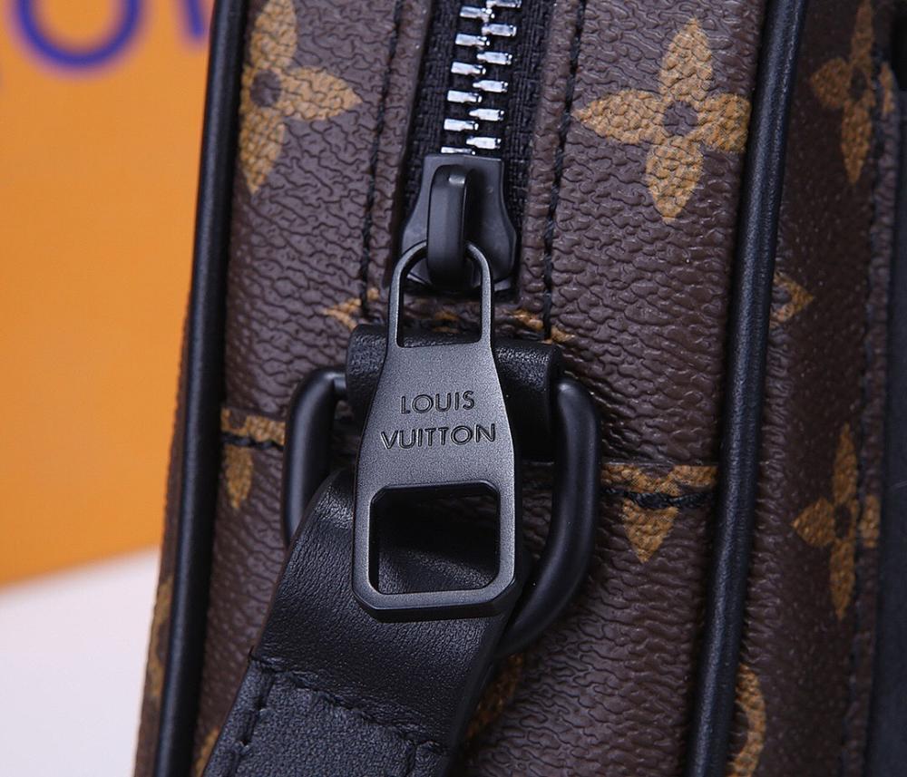 Modern Stylish Calfskin Crossbody Bag