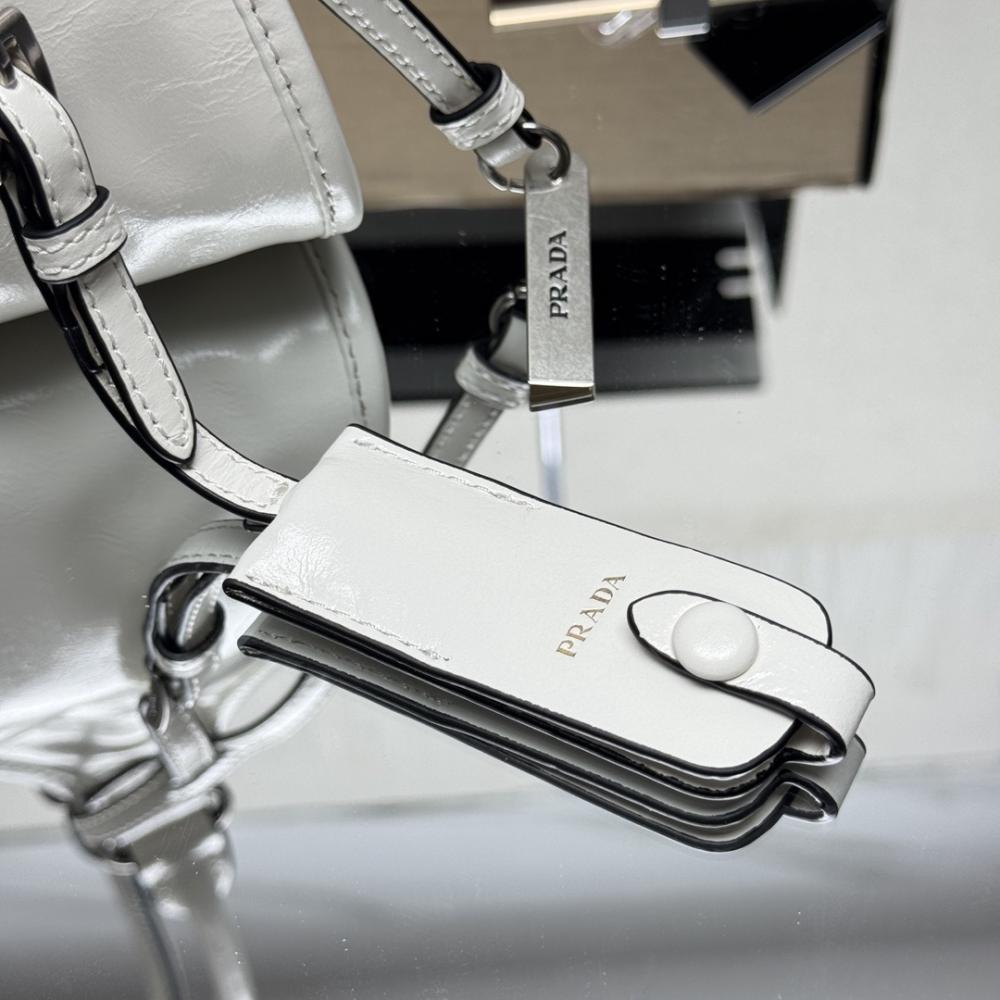 Elegant Shoulder Bag