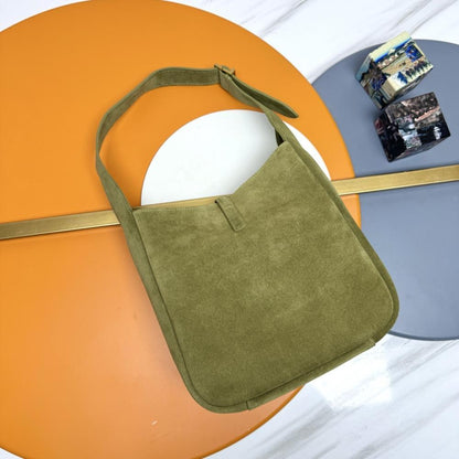 Classic Shoulder Bag