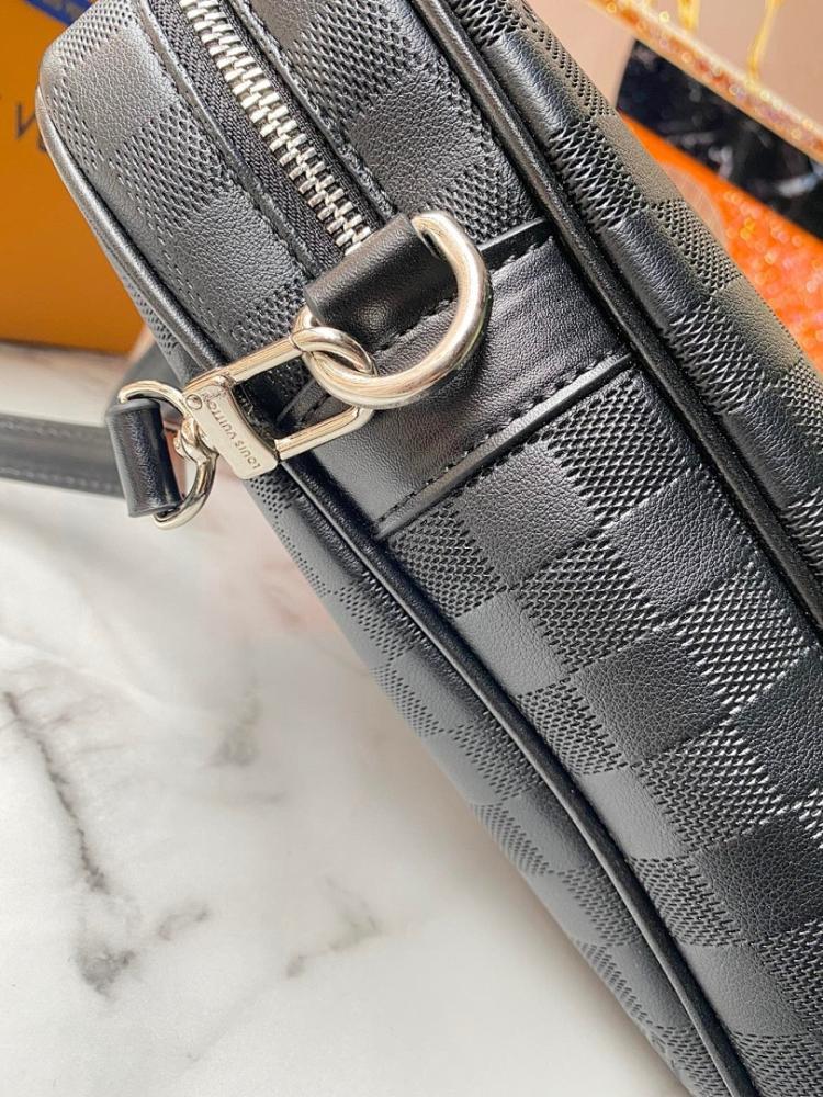 Italian-Inspired Elegant Calfskin Shoulder Bag