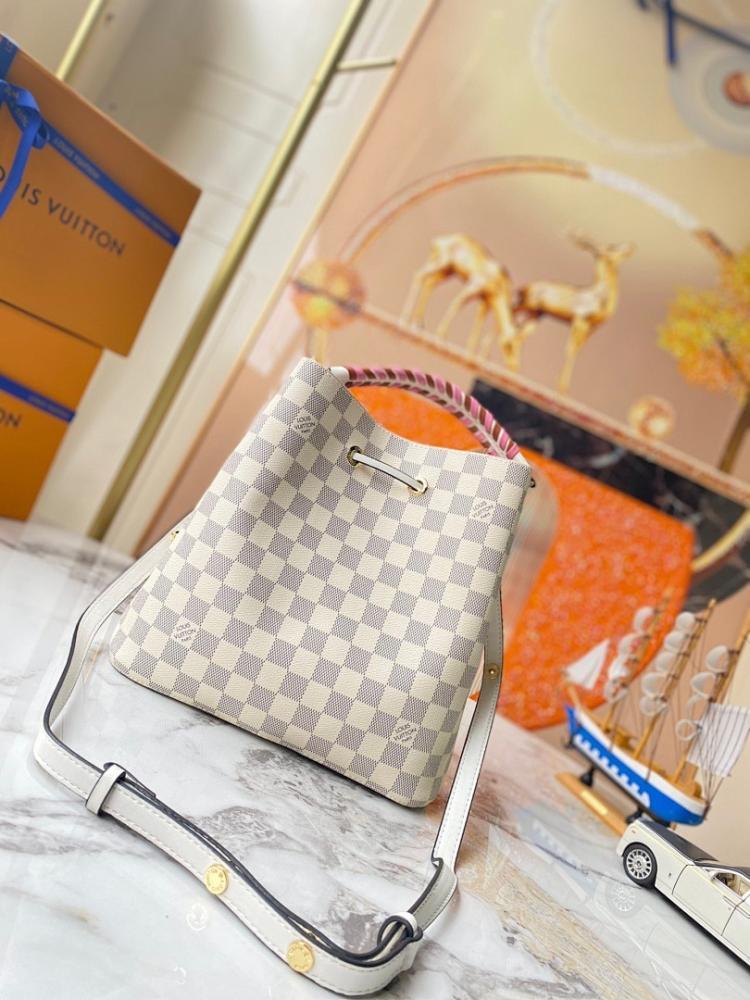 Classic Elegant Beige Woven Canvas Bucket Bag – Special Edition