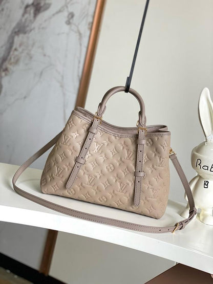 Modern Leather Shoulder Bag