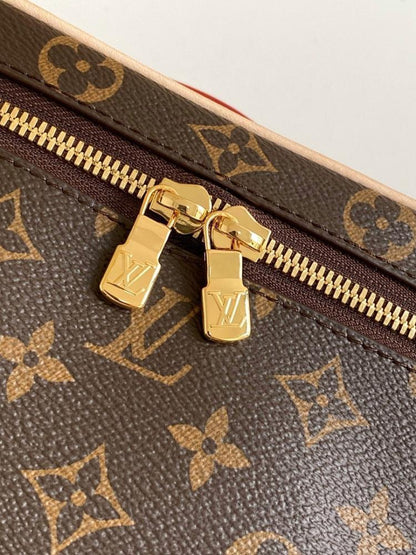 Modern Stylish Crossbody Bag