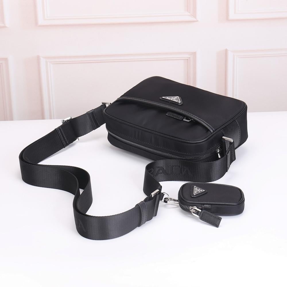 Elegant Stylish Nylon Shoulder Bag