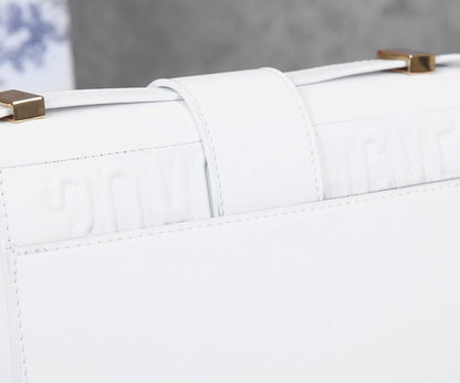 Classic Italian-Inspired Shoulder Bag