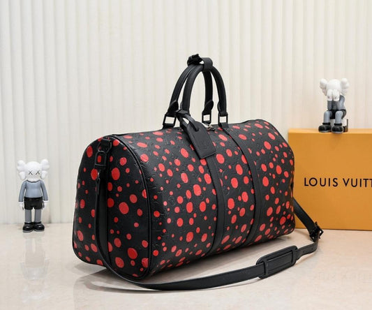 Elegant Leather Top Handle Bag – Special Edition