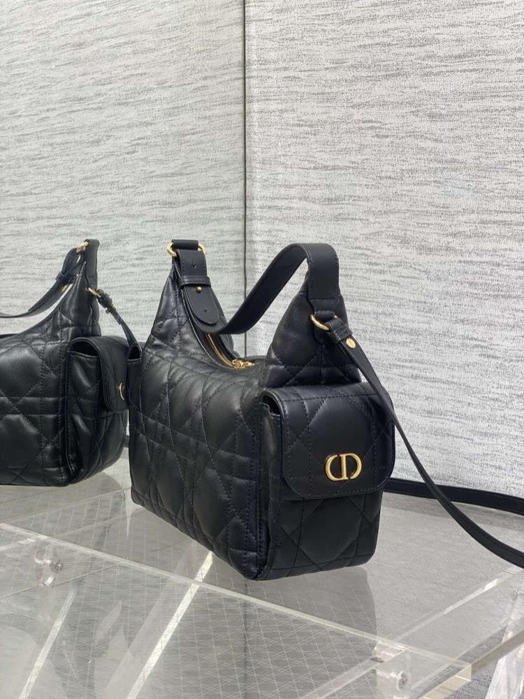 Elegant Leather Top Handle Bag