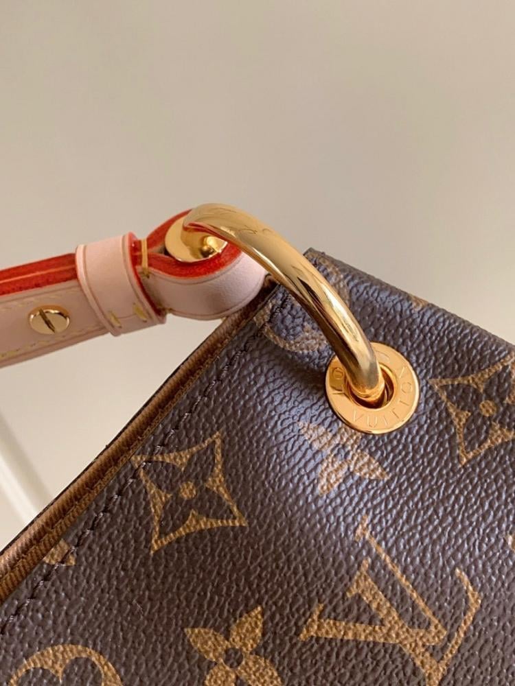 Classic Italian-Inspired Canvas Bag