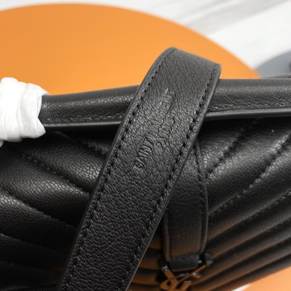 Classic Crossbody Bag