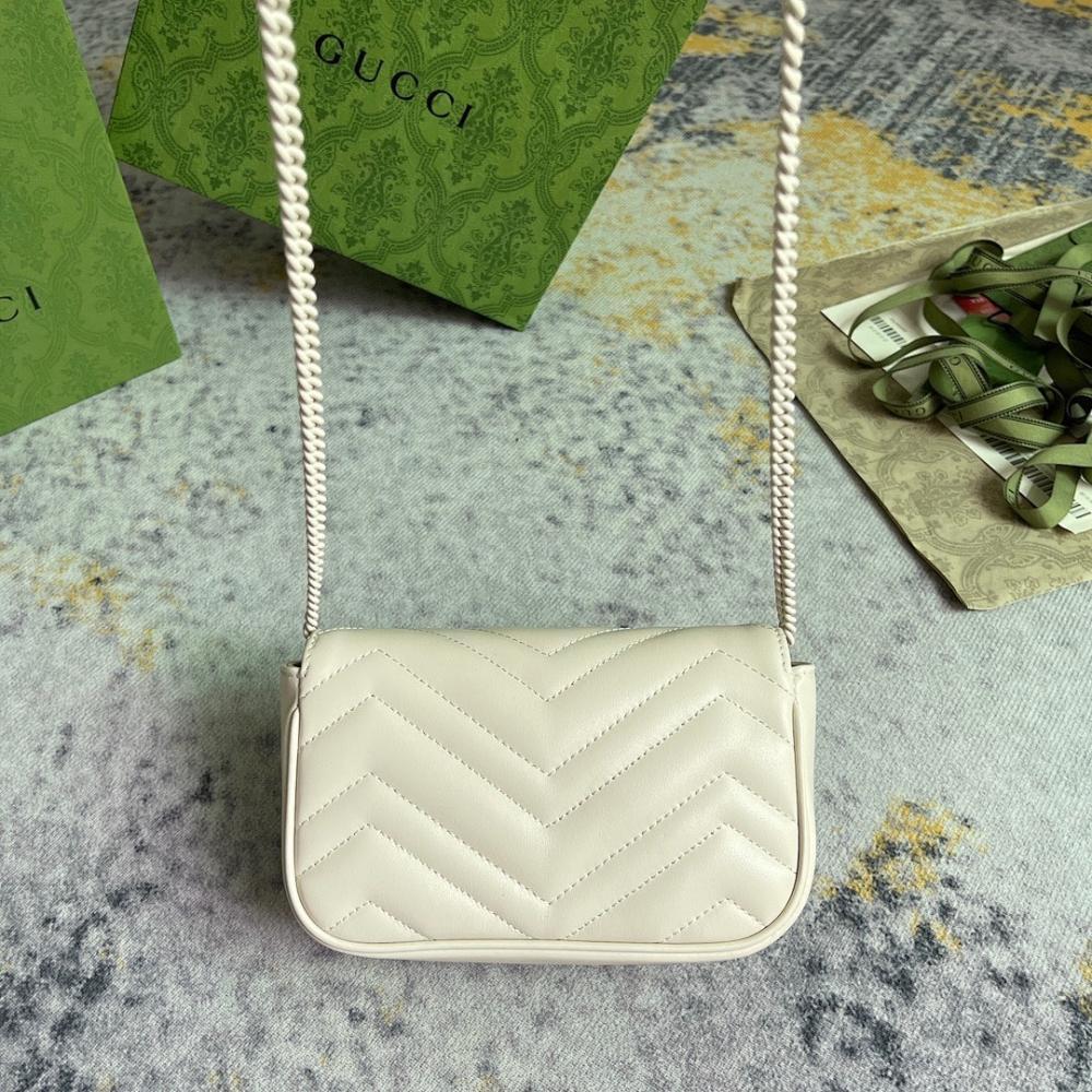 Classic Italian-Inspired Bag