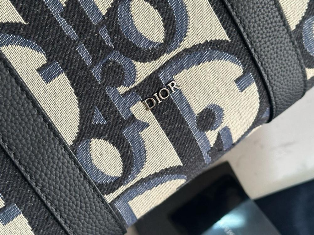 Elegant Stylish Black Printed Leather Shoulder Bag