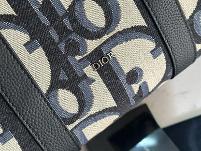 Elegant Stylish Black Printed Leather Shoulder Bag