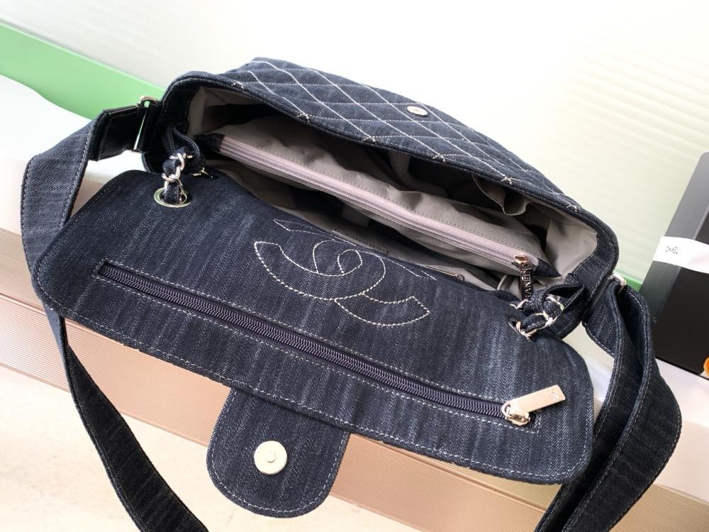 Shoulder Bag