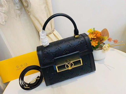Modern Stylish Leather Shoulder Bag