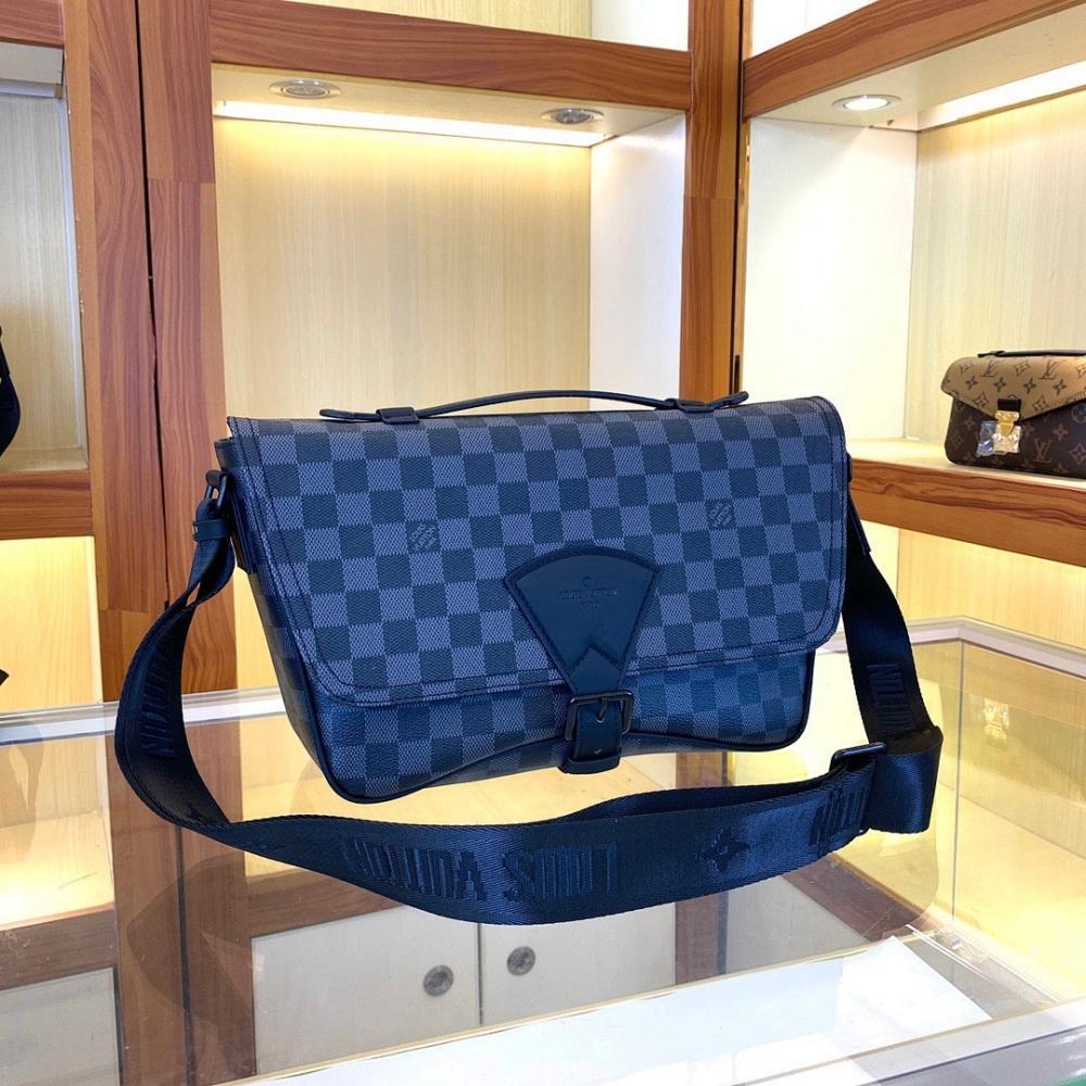 Stylish Premium Calfskin Shoulder Bag