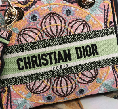 Modern Gold Embroidered Shoulder Bag – Limited Edition