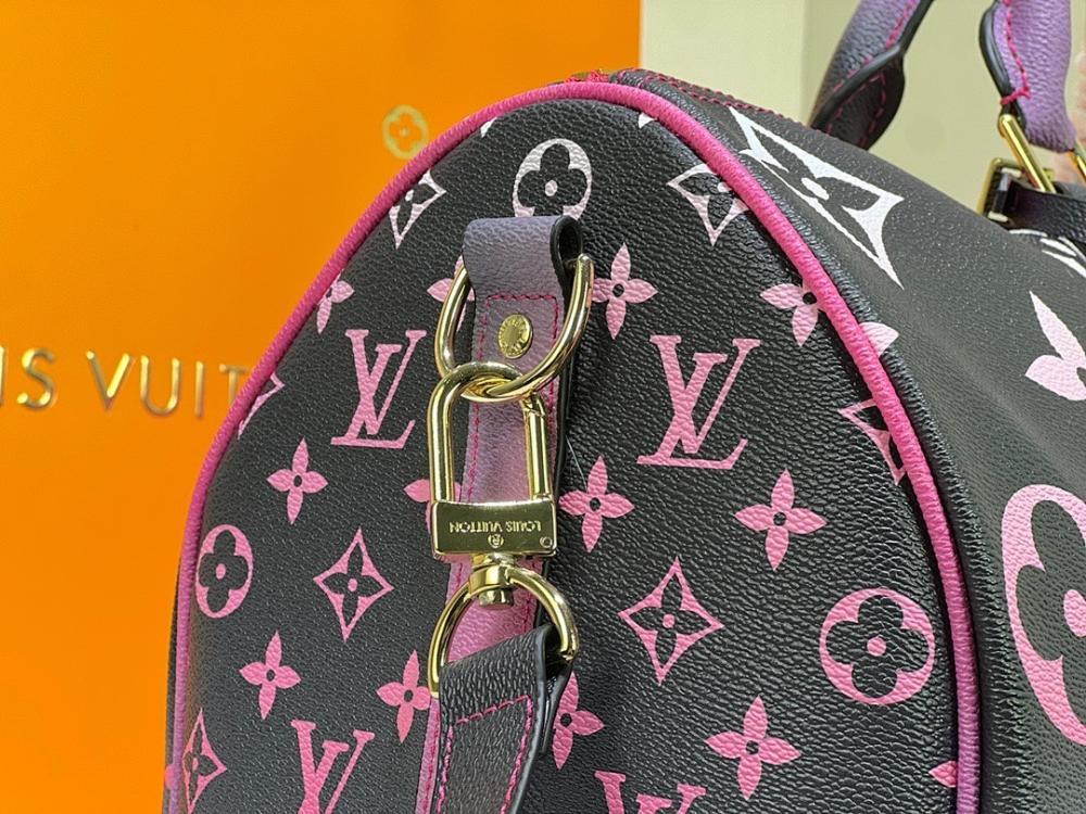 Elegant Stylish Leather Shoulder Bag – Limited Edition