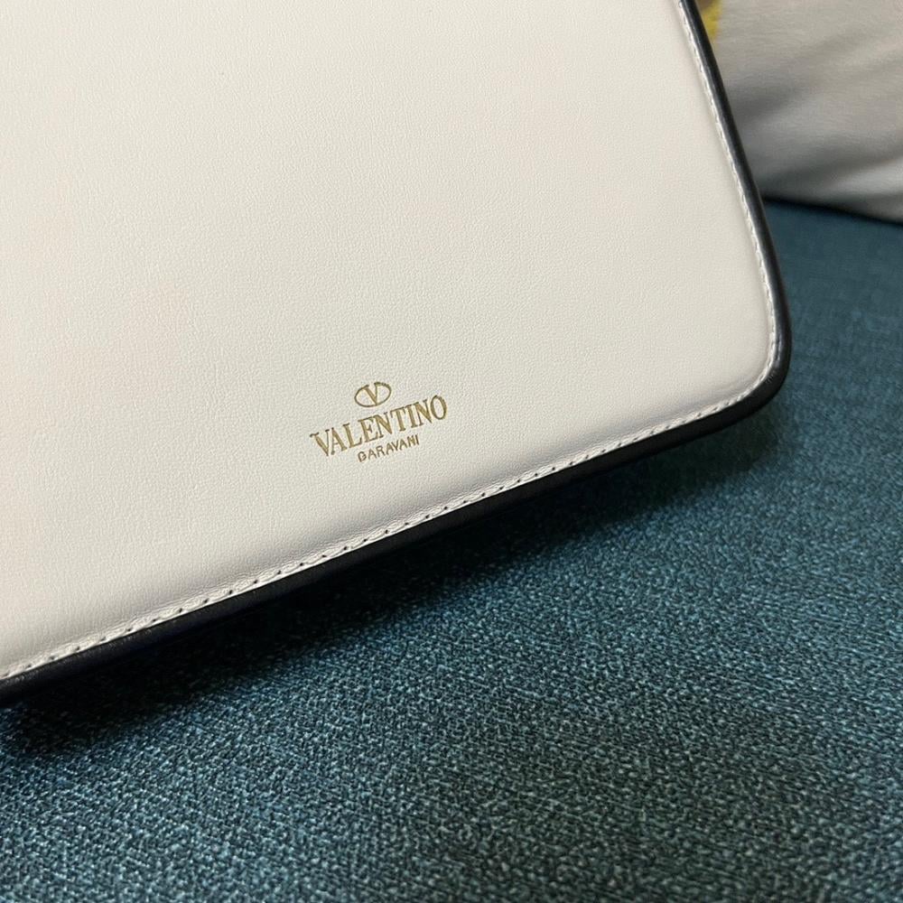 VLogo Signature Calfskin Crossbody Bag