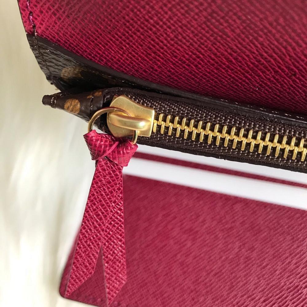 Elegant Stylish Quilted Wallet