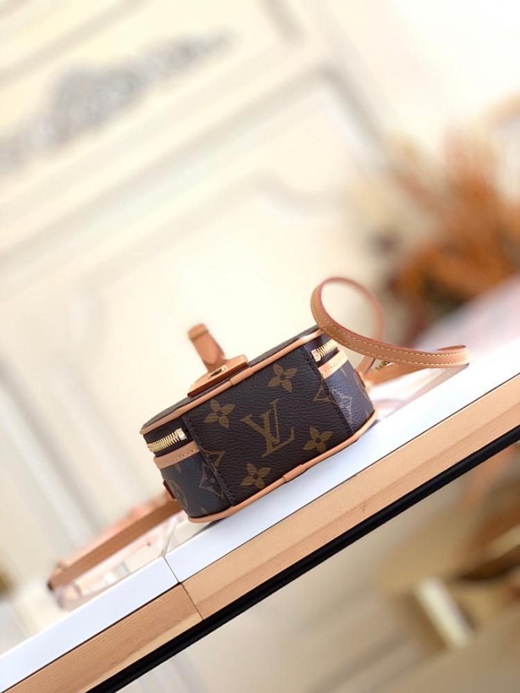 Luxury Stylish Embroidered Shoulder Bag – Special Edition